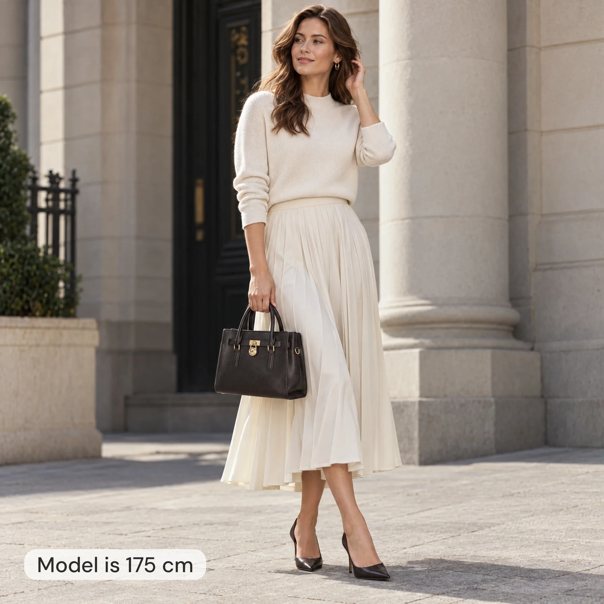 AI-modelbeeld: vrouw van 175 cm met een donkerbruine Michael Kors Hamilton-handtas van 27,5 cm breed